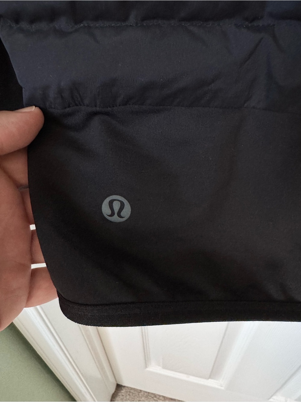 Mens Lululemon Down For It All Hoodie Size Small Like Brand New Black Jacket - Picture 11 of 16